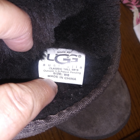 UGG boots - Picture 6 of 6